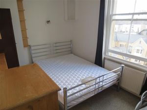 Bedroom- click for photo gallery